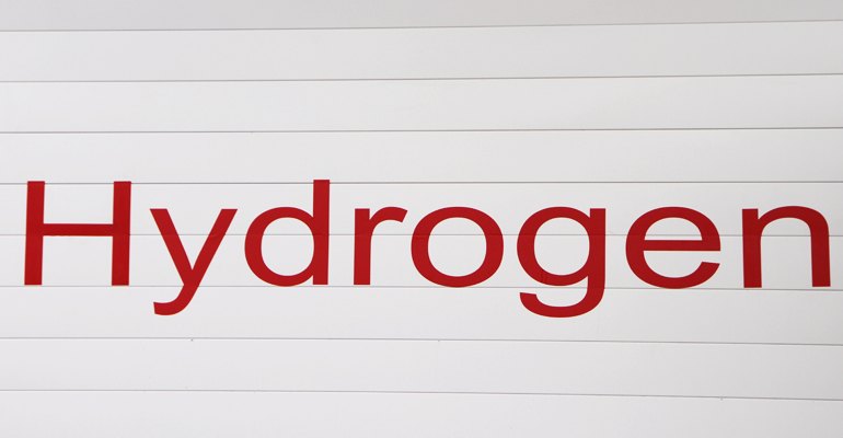 Mizuho bets big on hydrogen and related tech