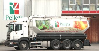 About 80 percent of RZ Pellets production is blown-delivered from a bulk truck to clients within 100 km radius.