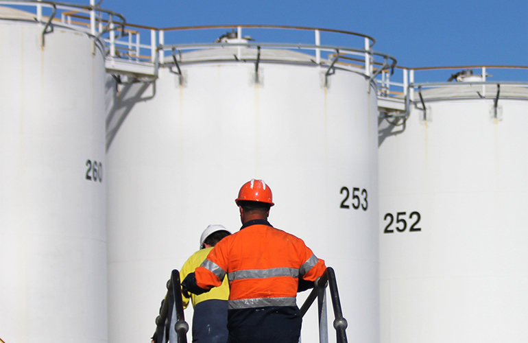 Saunders secures AU$42M bp Kwinana contract