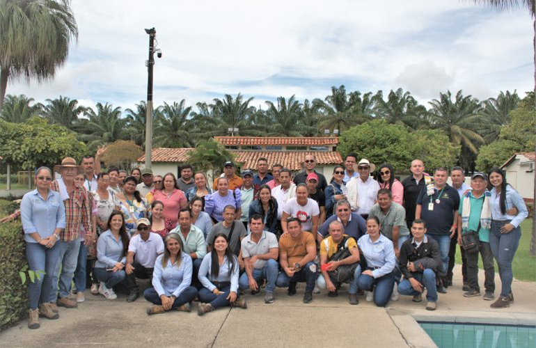 First Colombian smallholders receive RSPO certification